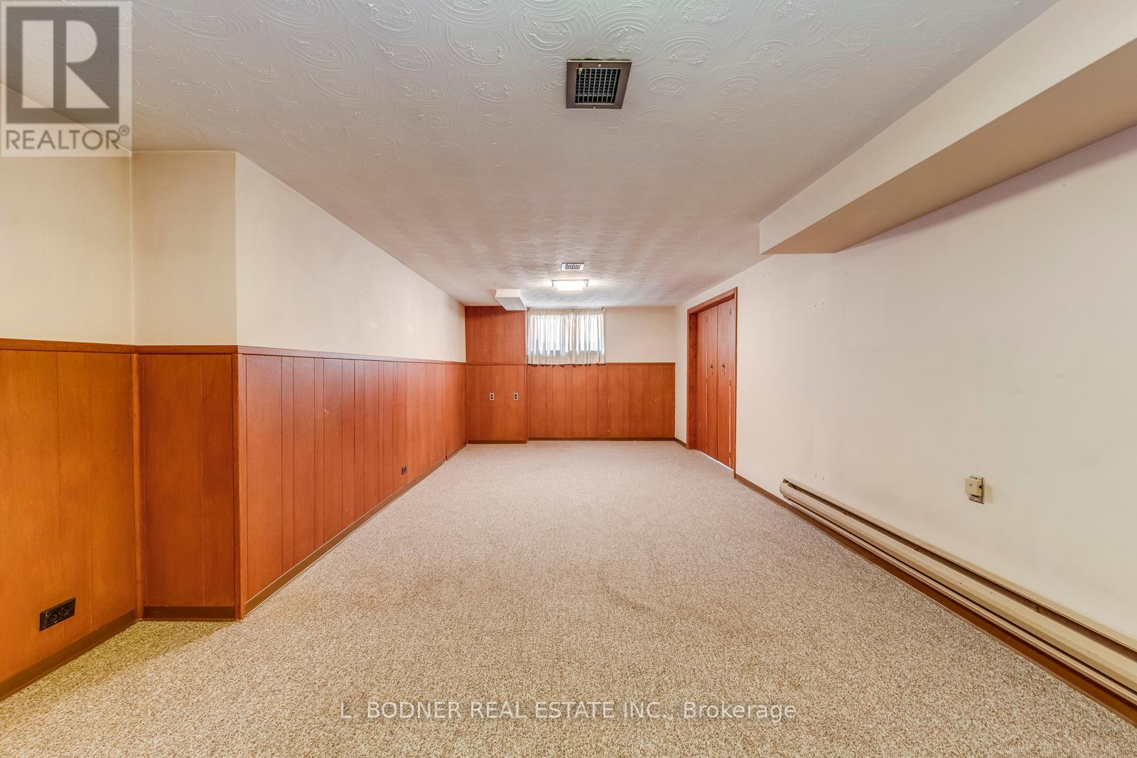 Photo 26 of 150 Silverhill Drive, Toronto ON