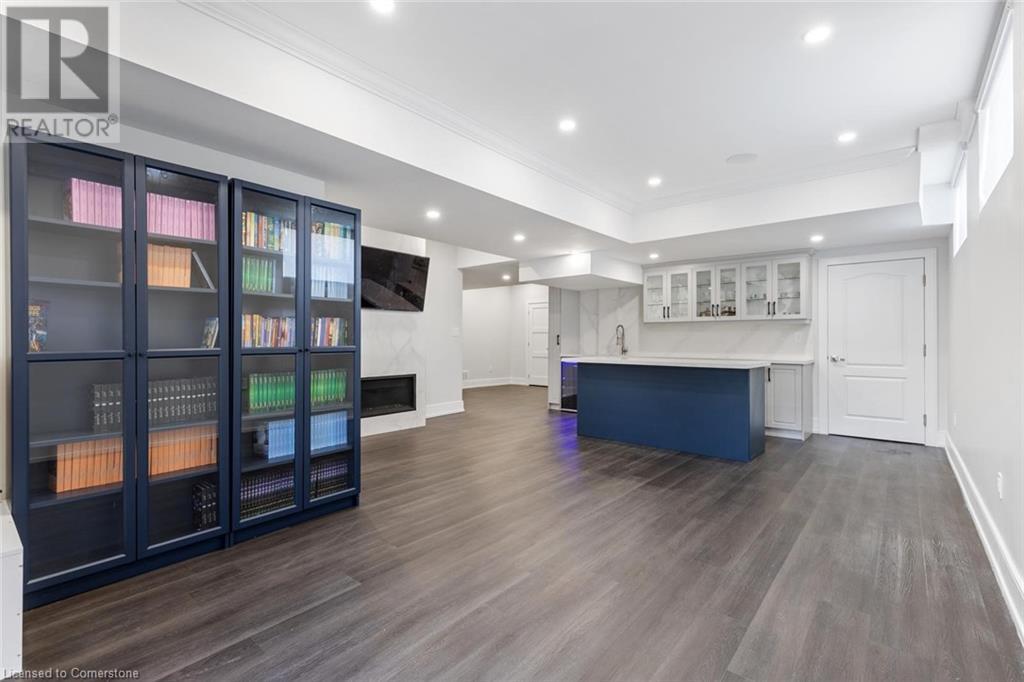 Photo 34 of 265 Woodale Avenue, Oakville ON