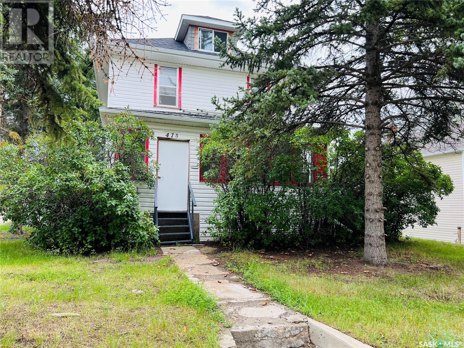 475 1st AVENUE NE, Swift Current, Saskatchewan