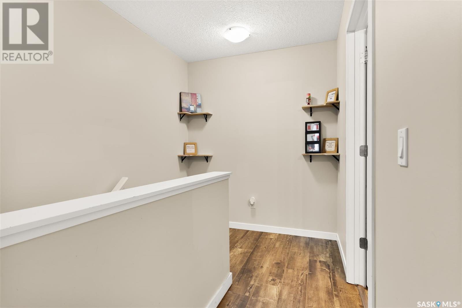 Photo 21 of 34 B 4533 Delhaye Way, Regina SK