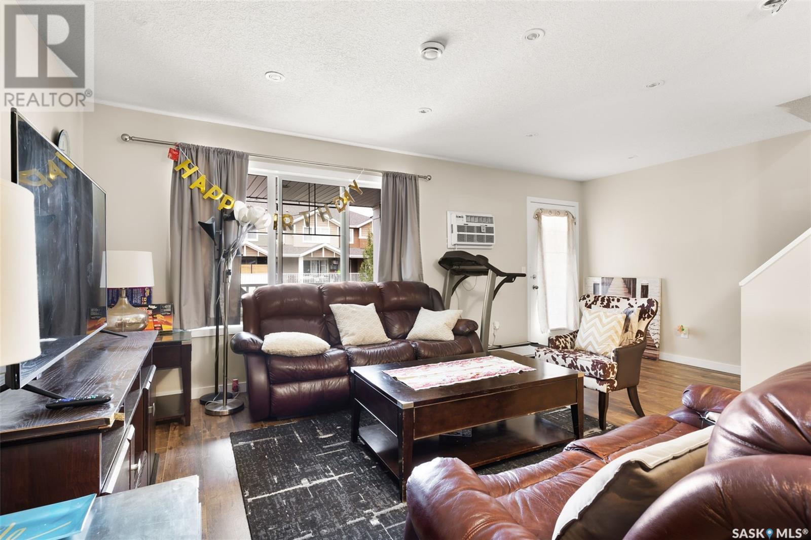 Photo 7 of 34 B 4533 Delhaye Way, Regina SK