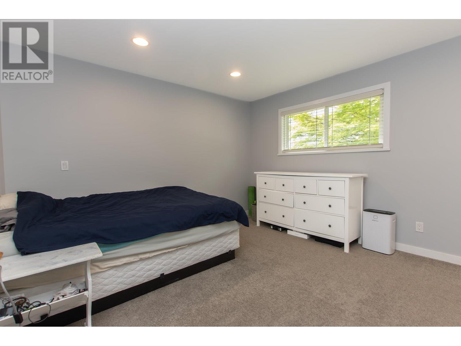 1980 GARIBALDI WAY, Squamish