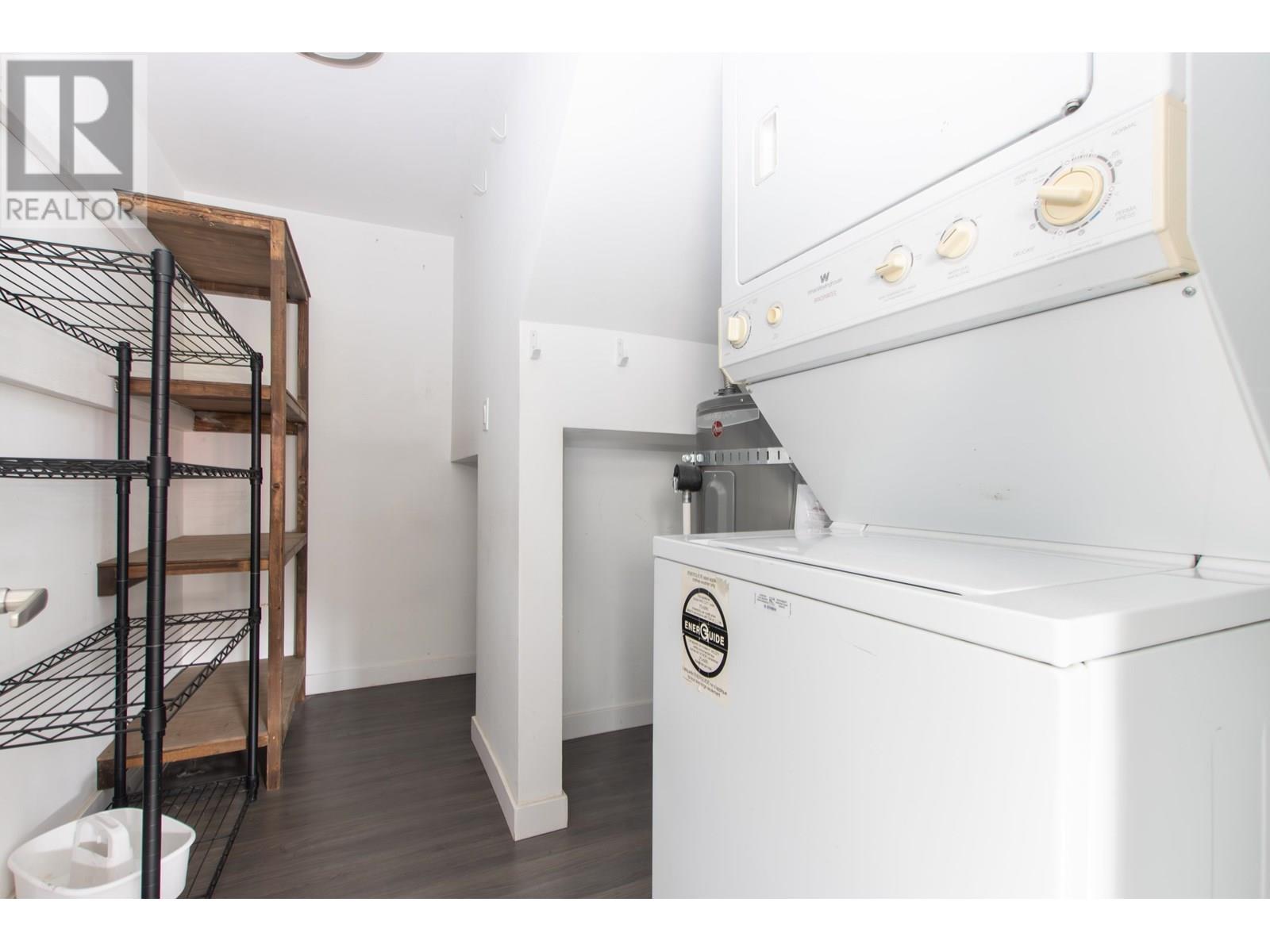 1980 GARIBALDI WAY, Squamish