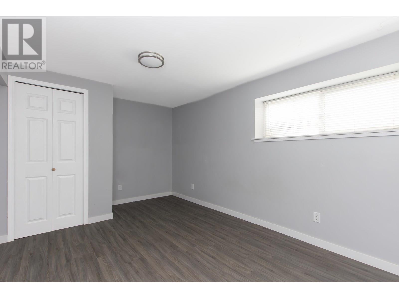 1980 GARIBALDI WAY, Squamish
