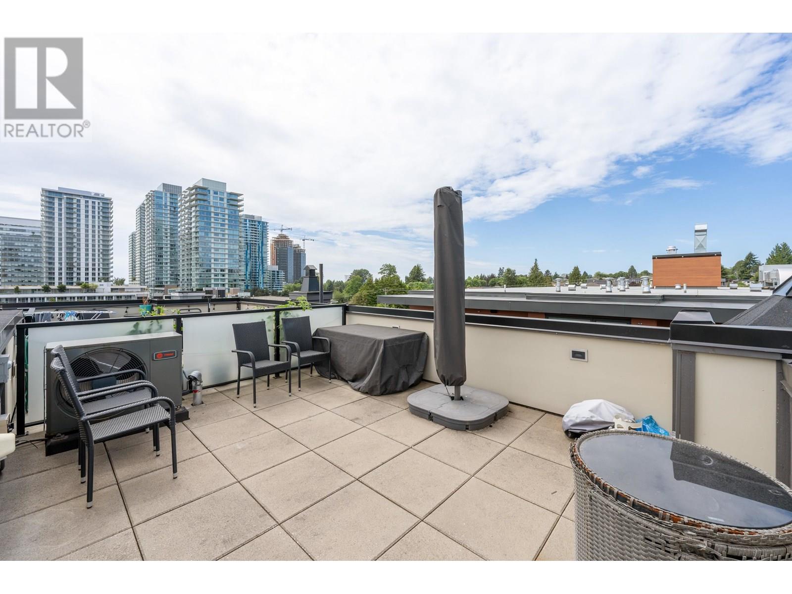 Photo 28 of 451 W 63rd Avenue, Vancouver BC