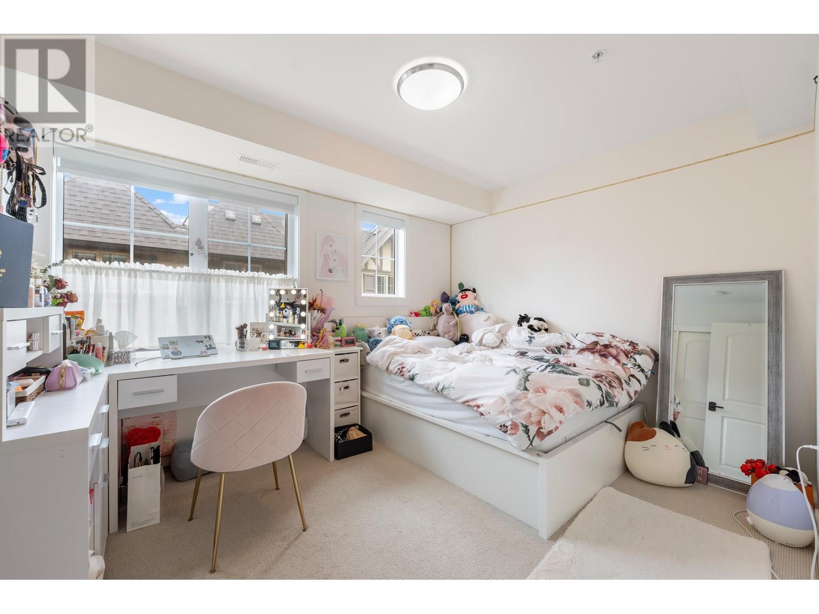 Photo 23 of 451 W 63rd Avenue, Vancouver BC