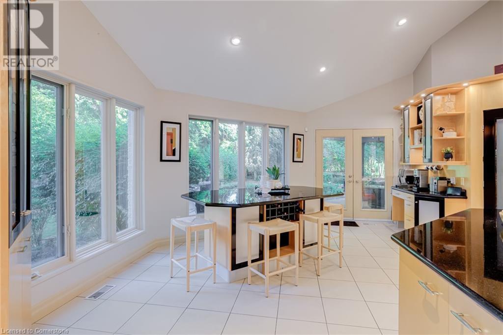 Photo 7 of 34 Harrington Place, Ancaster ON