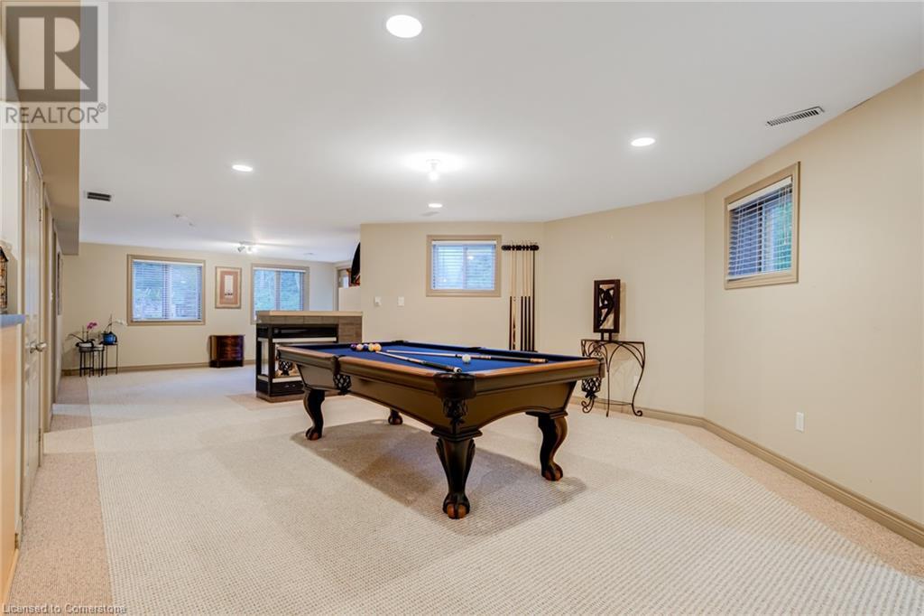 Photo 48 of 34 Harrington Place, Ancaster ON