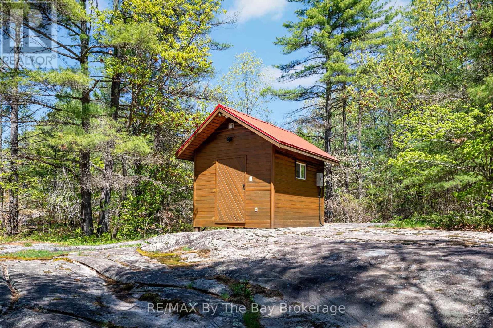 Photo 25 of 261 Kim T Lane, Georgian Bay ON