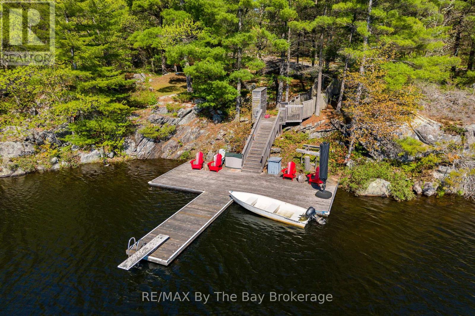Photo 7 of 261 Kim T Lane, Georgian Bay ON