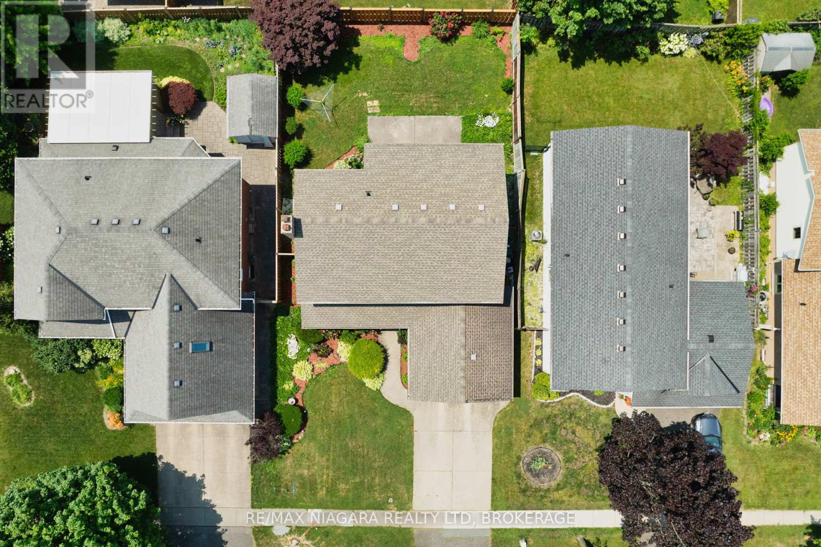 Photo 37 of 26 Crestcombe Road, St Catharines ON