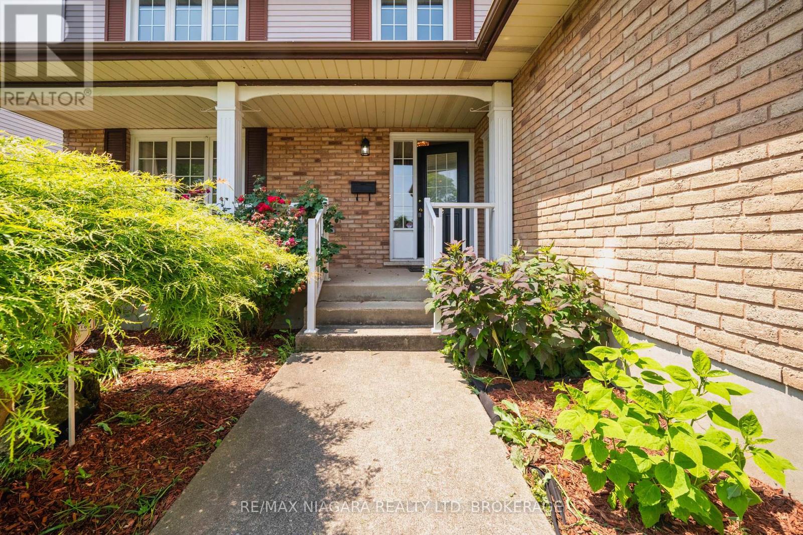 Photo 39 of 26 Crestcombe Road, St Catharines ON