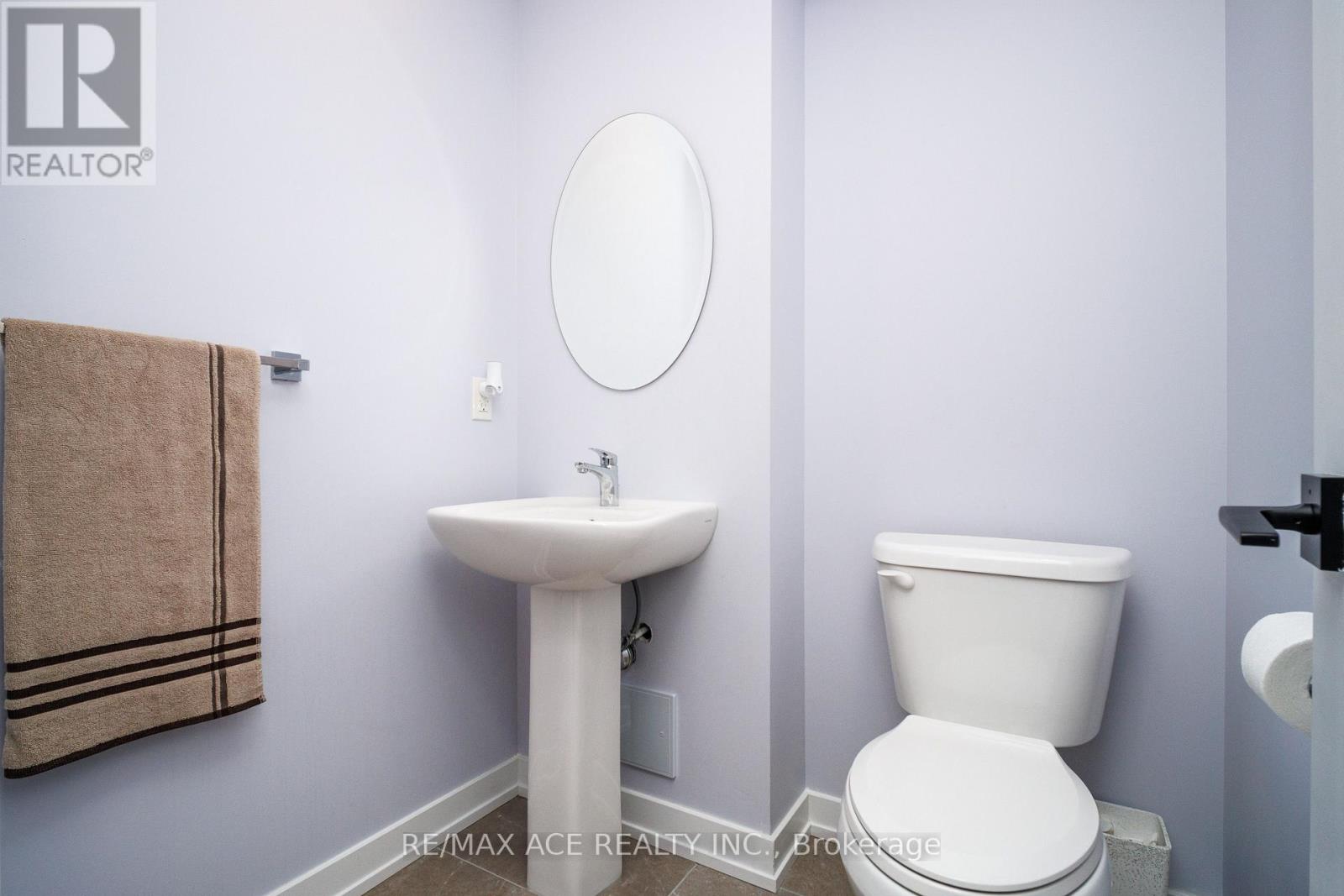 Photo 29 of 34 Albert Christie Street, Clarington ON