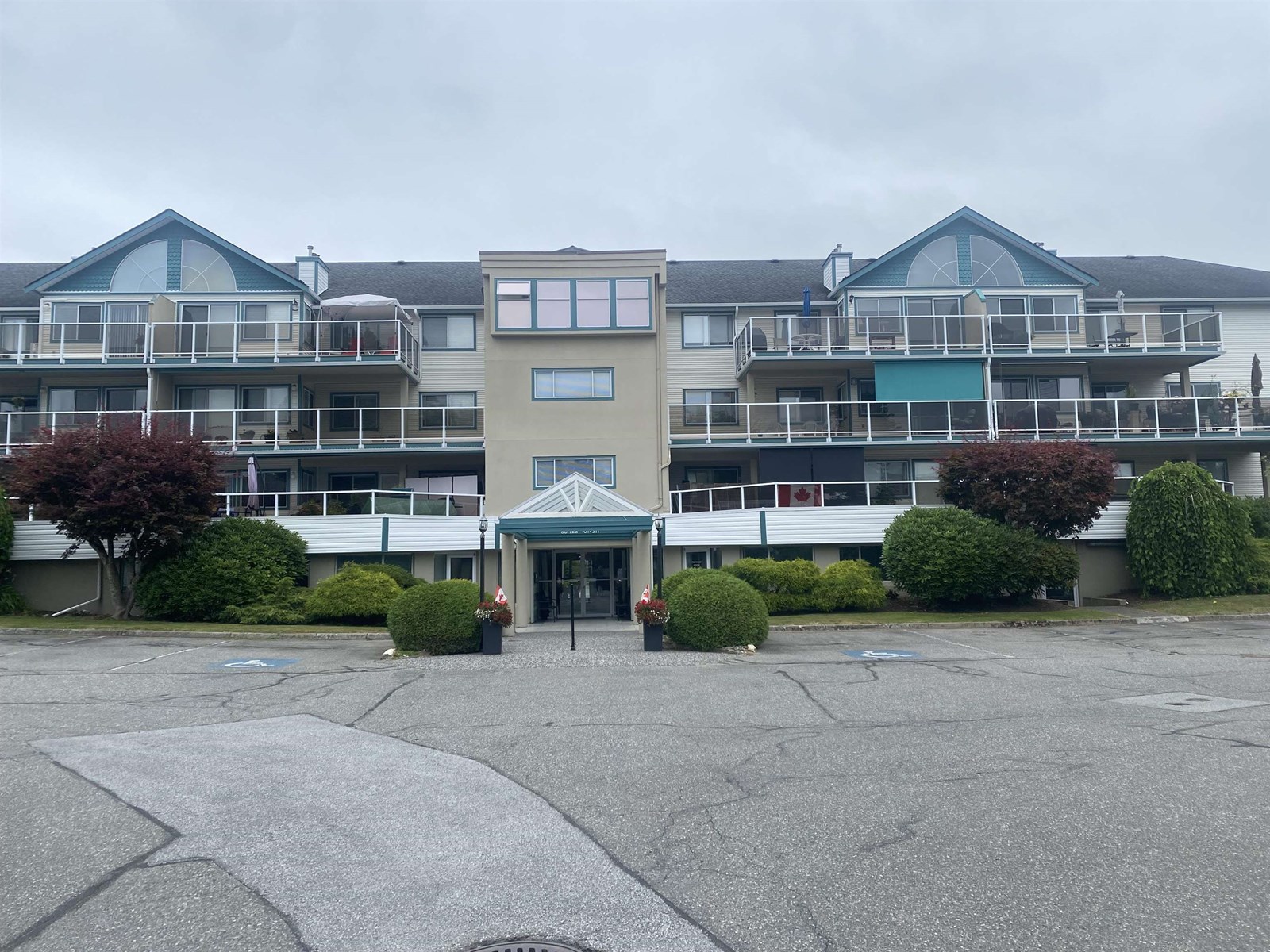 Photo 1 of 208 7500 Columbia Street, Mission BC