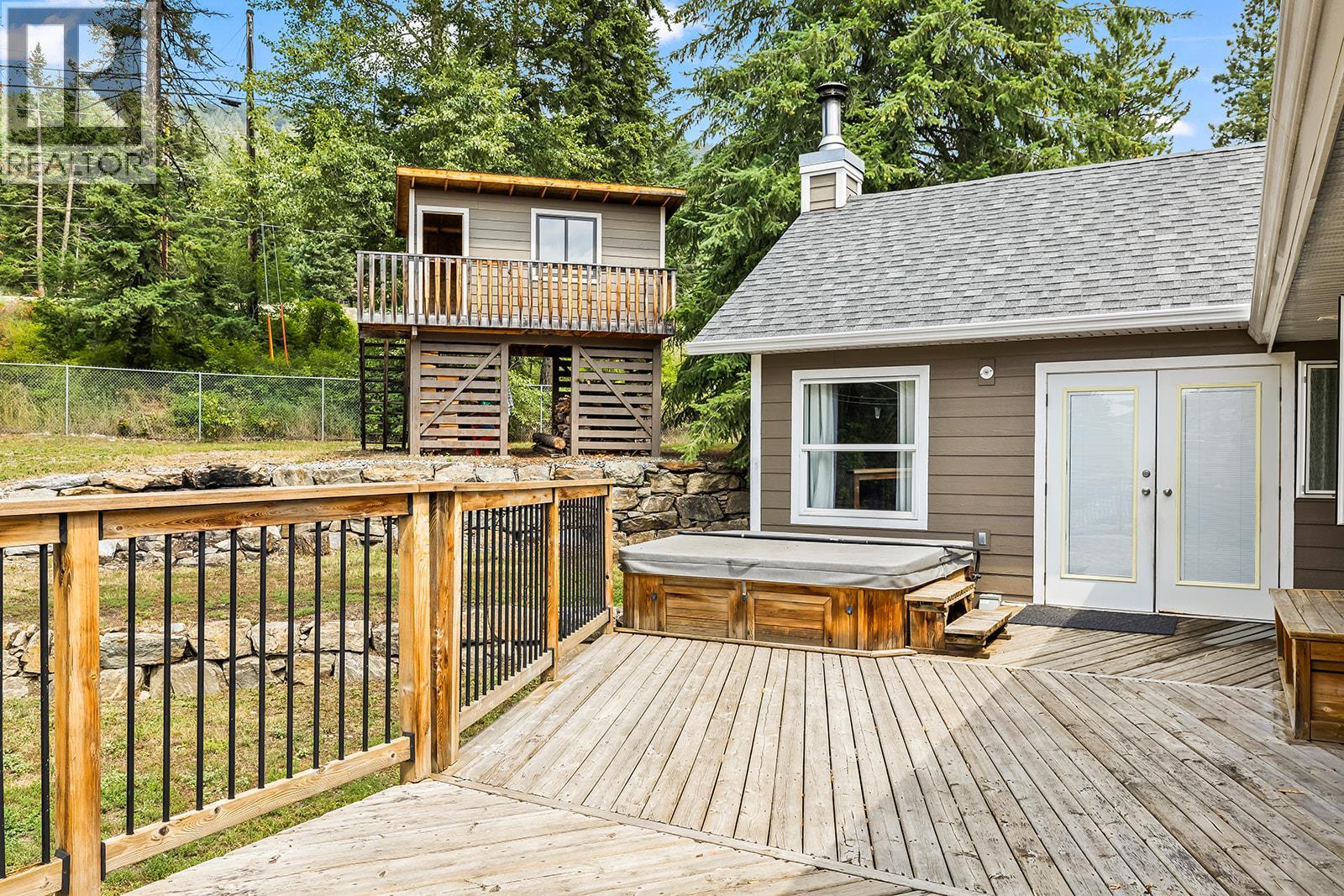 Photo 15 of 7992 Falcon Ridge Crescent, Kelowna BC