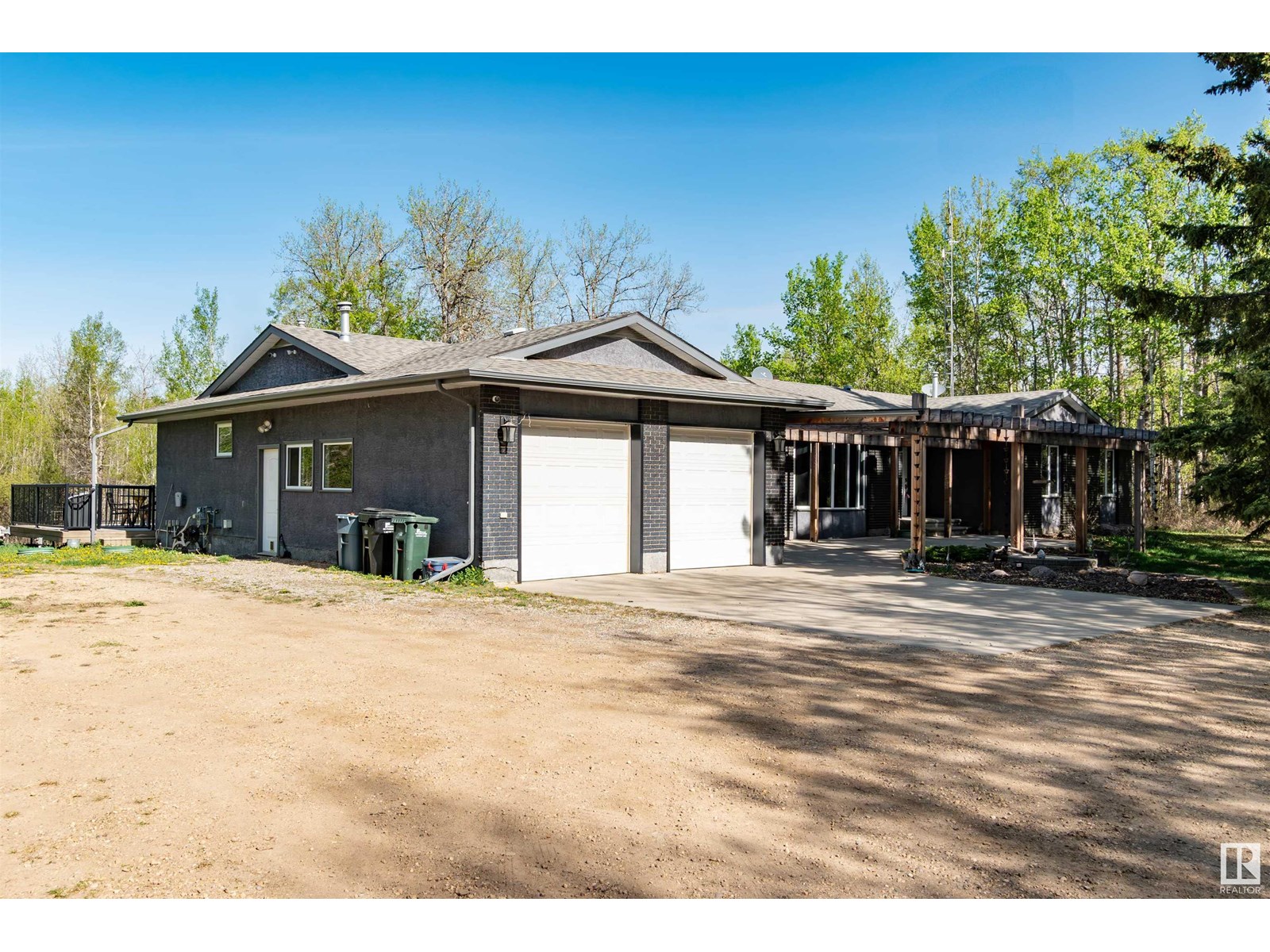 Photo 2 of 26 21357 Wye Rd, Rural Strathcona County AB