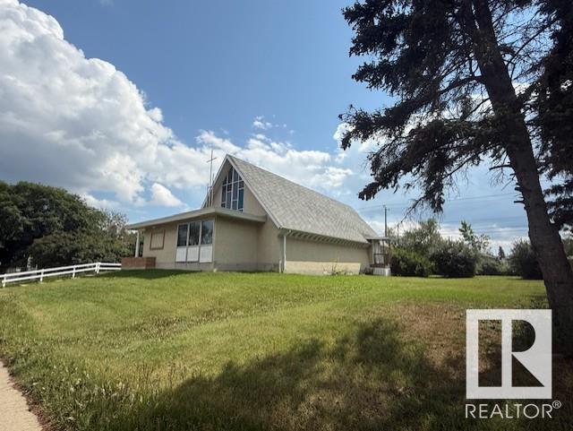 Photo 4 of 15911 107 A Av Nw, Edmonton AB