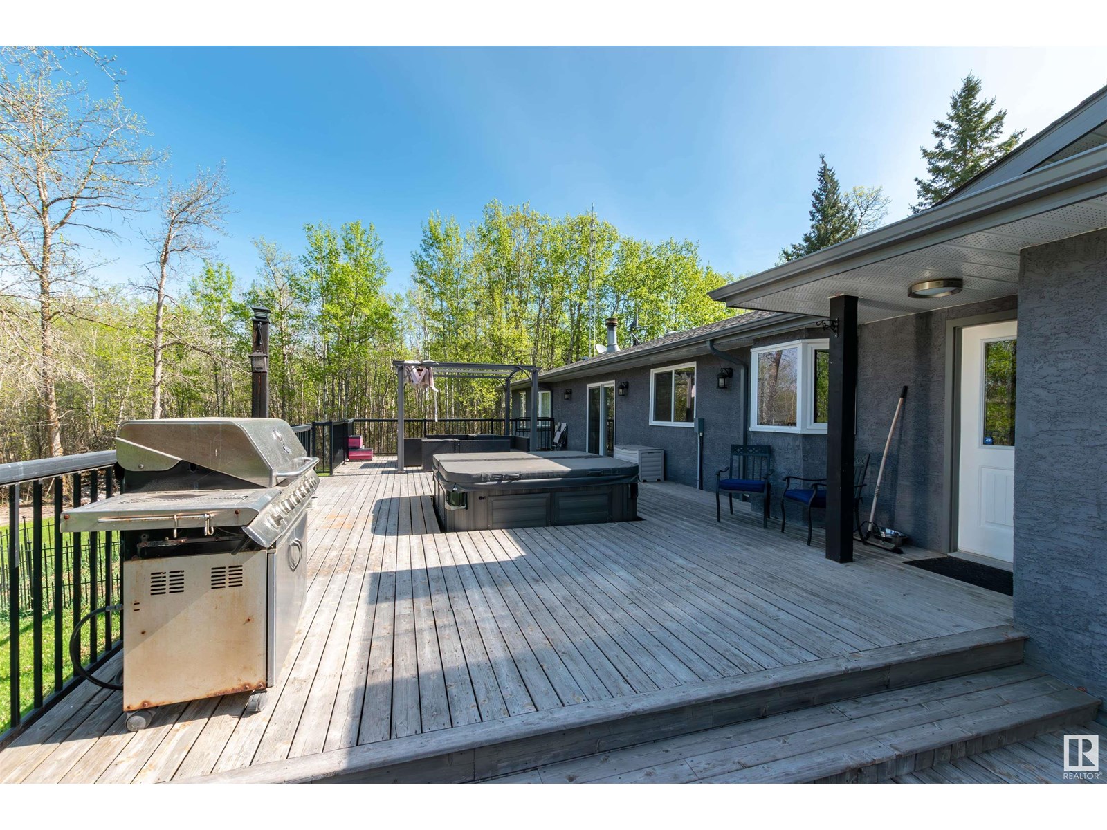 Photo 46 of 26 21357 Wye Rd, Rural Strathcona County AB