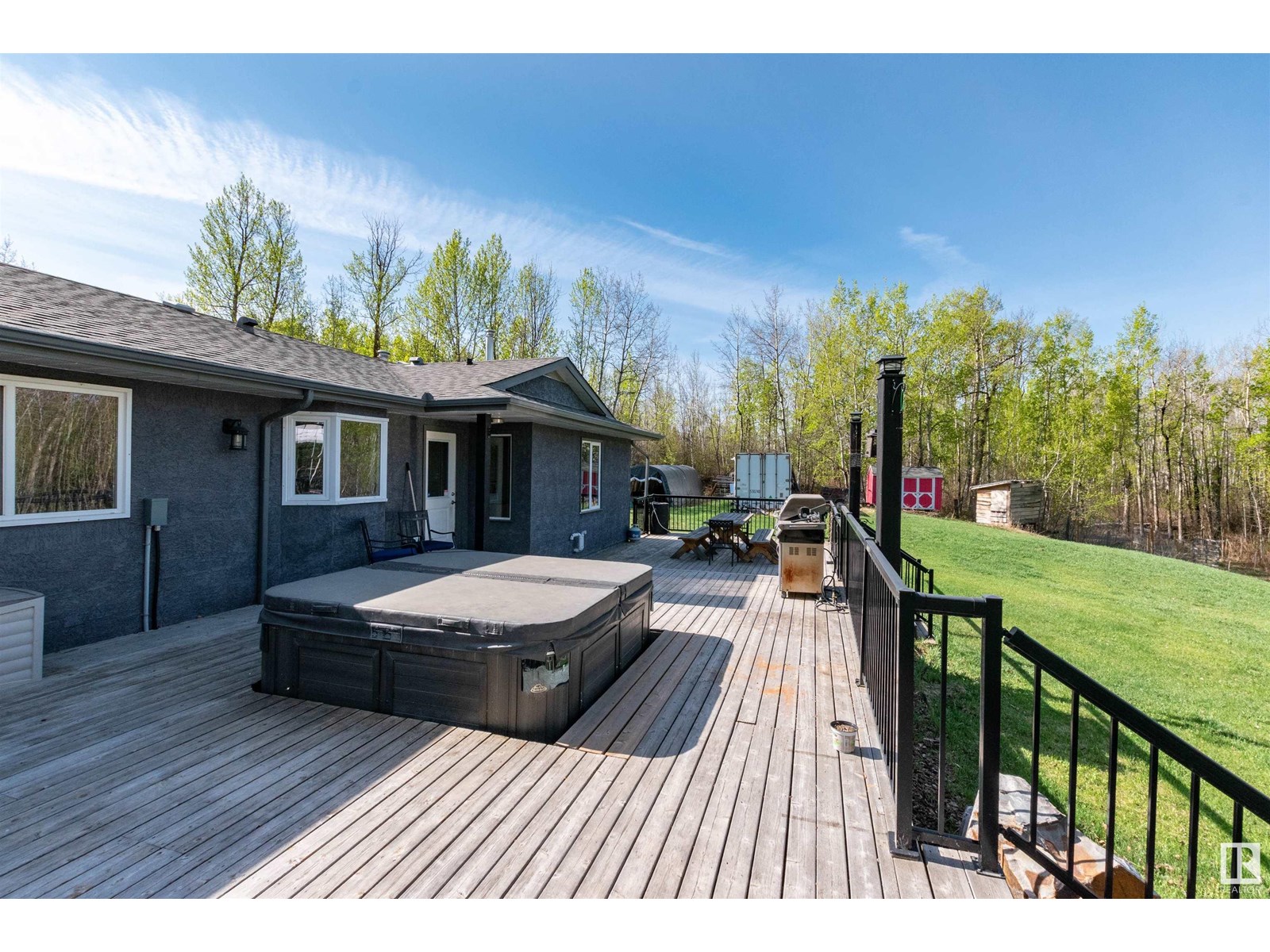 Photo 47 of 26 21357 Wye Rd, Rural Strathcona County AB