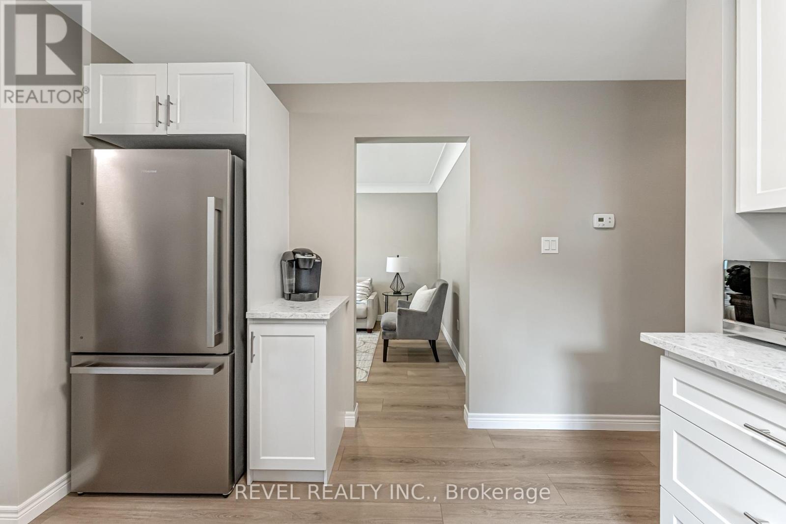 Photo 36 of 323 Hixon Road, Hamilton ON