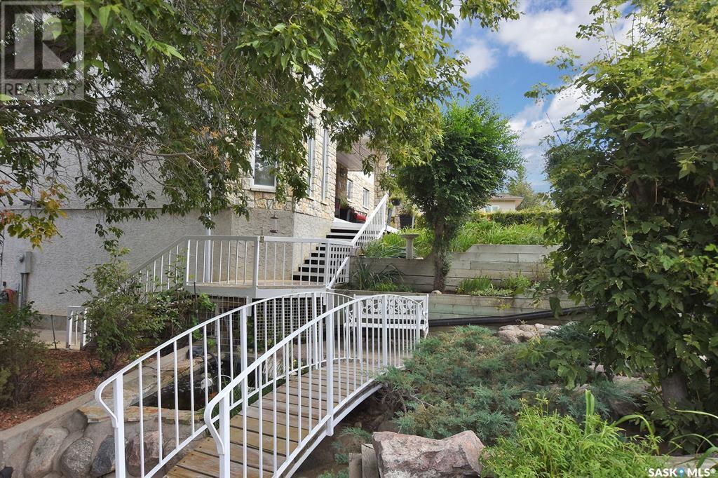 Photo 46 of 10 Meadow Bay, Lumsden SK