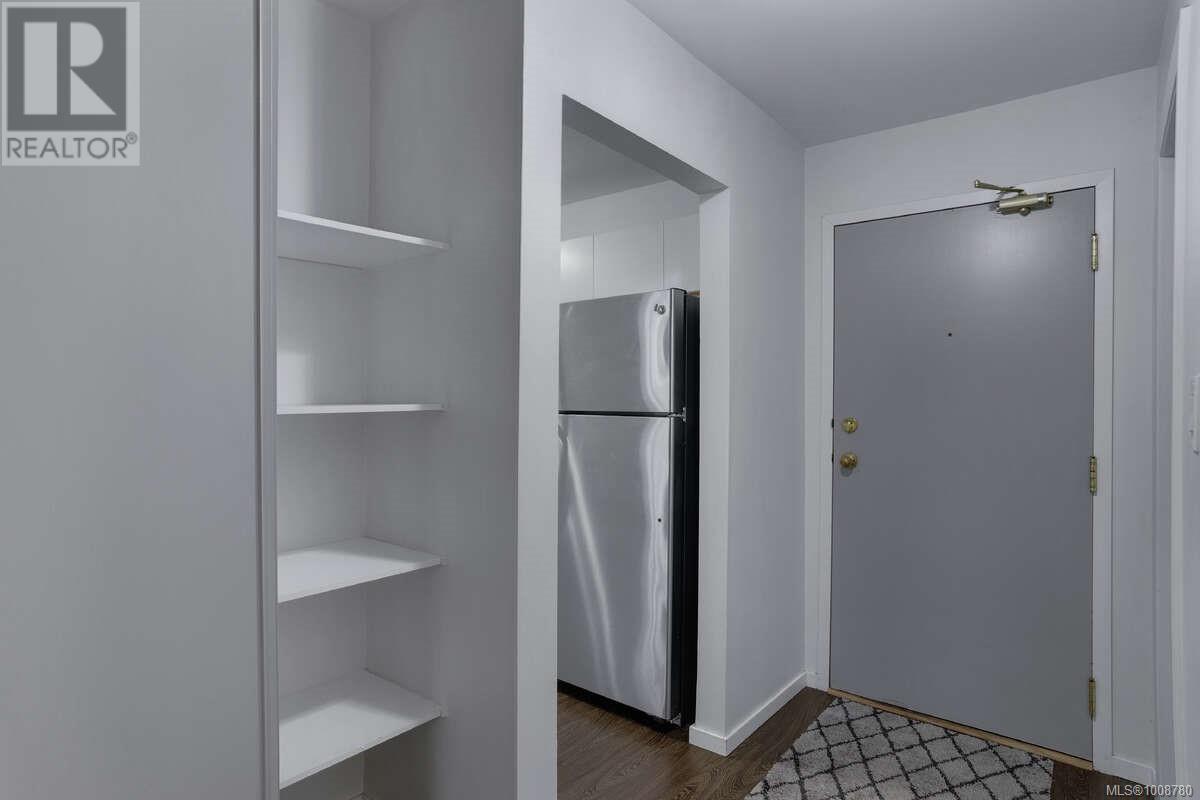 #128 6711 DOVER RD - Image 16