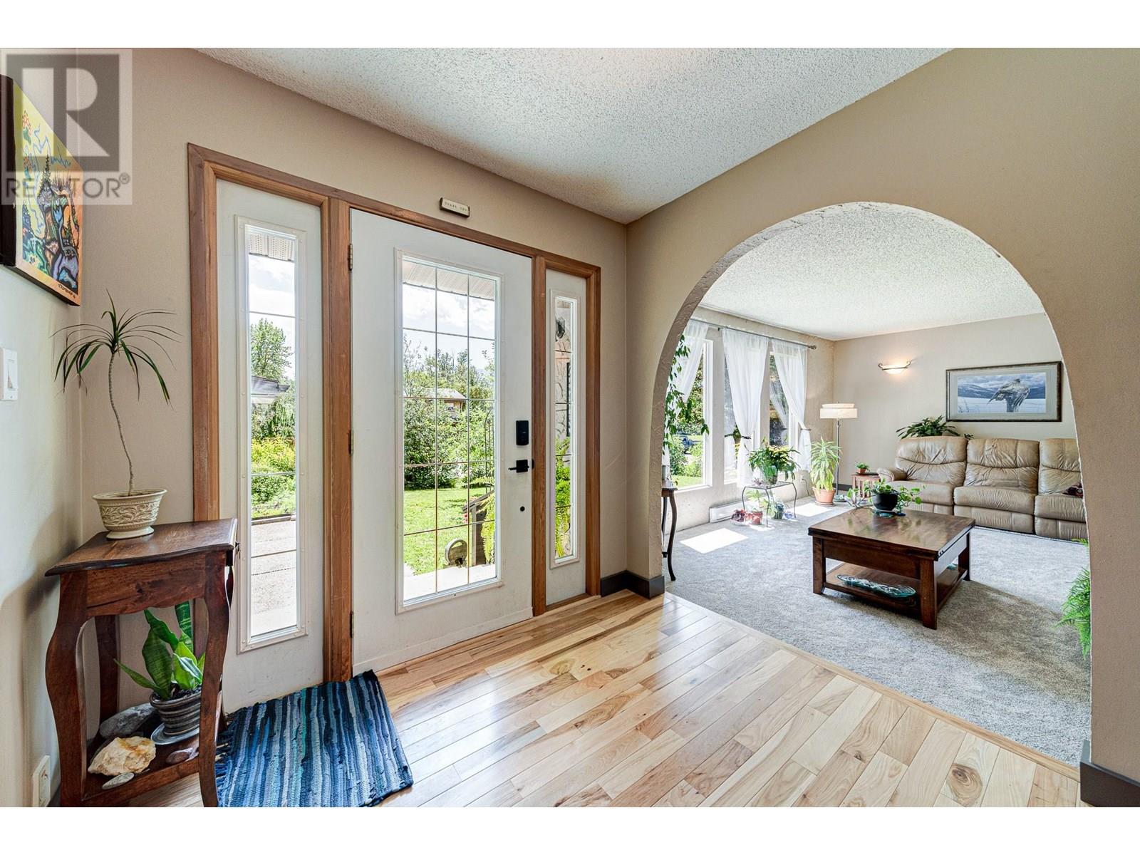 Photo 77 of 17 Pine Crescent, Fernie BC