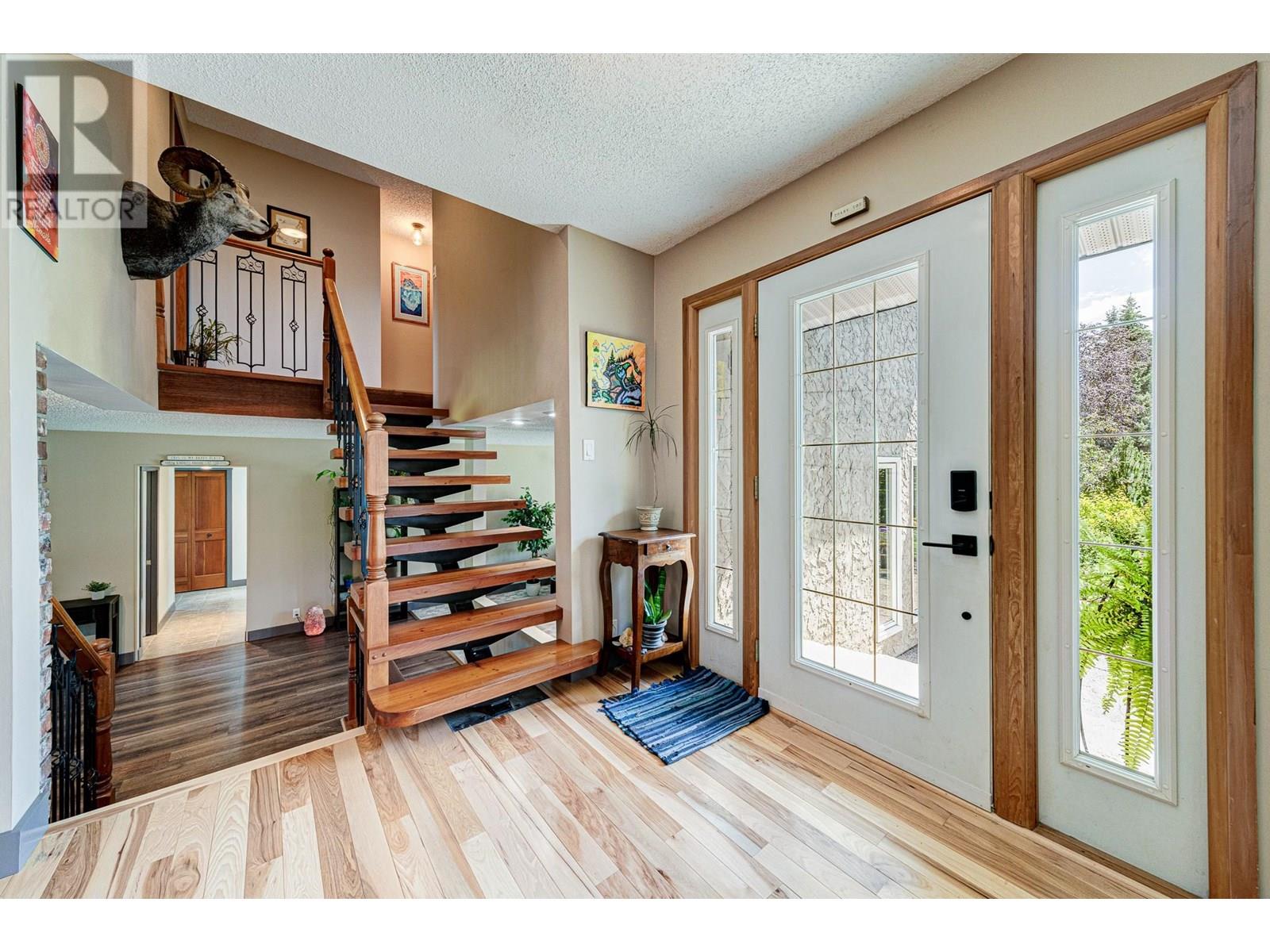 Photo 34 of 17 Pine Crescent, Fernie BC