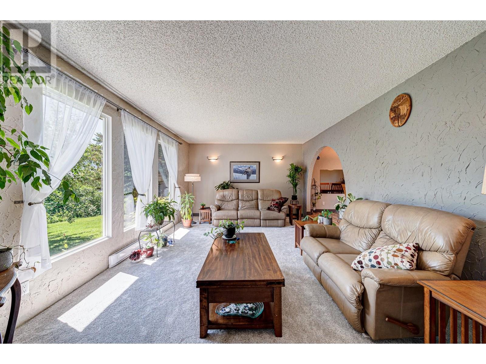 Photo 29 of 17 Pine Crescent, Fernie BC