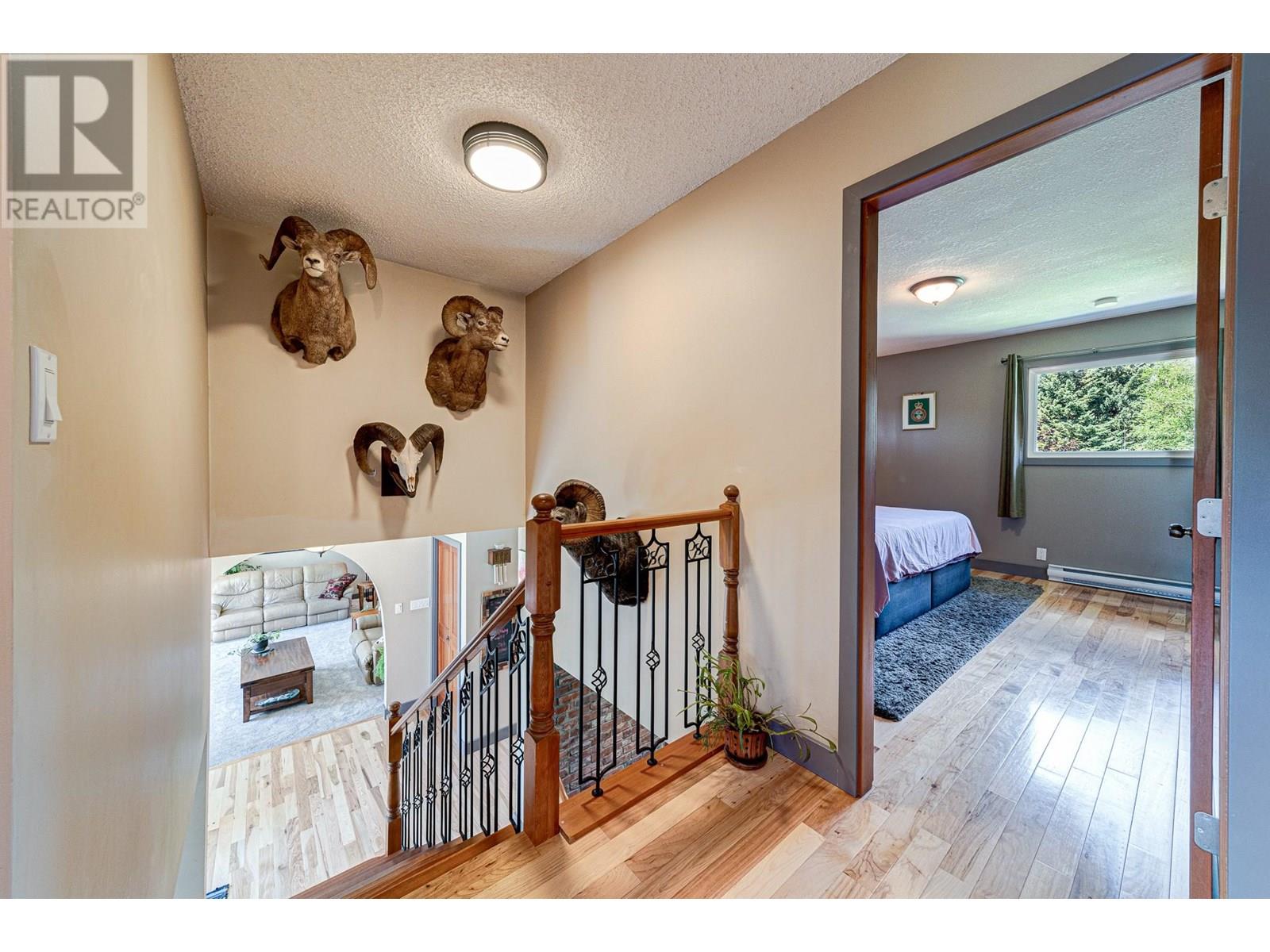 Photo 56 of 17 Pine Crescent, Fernie BC