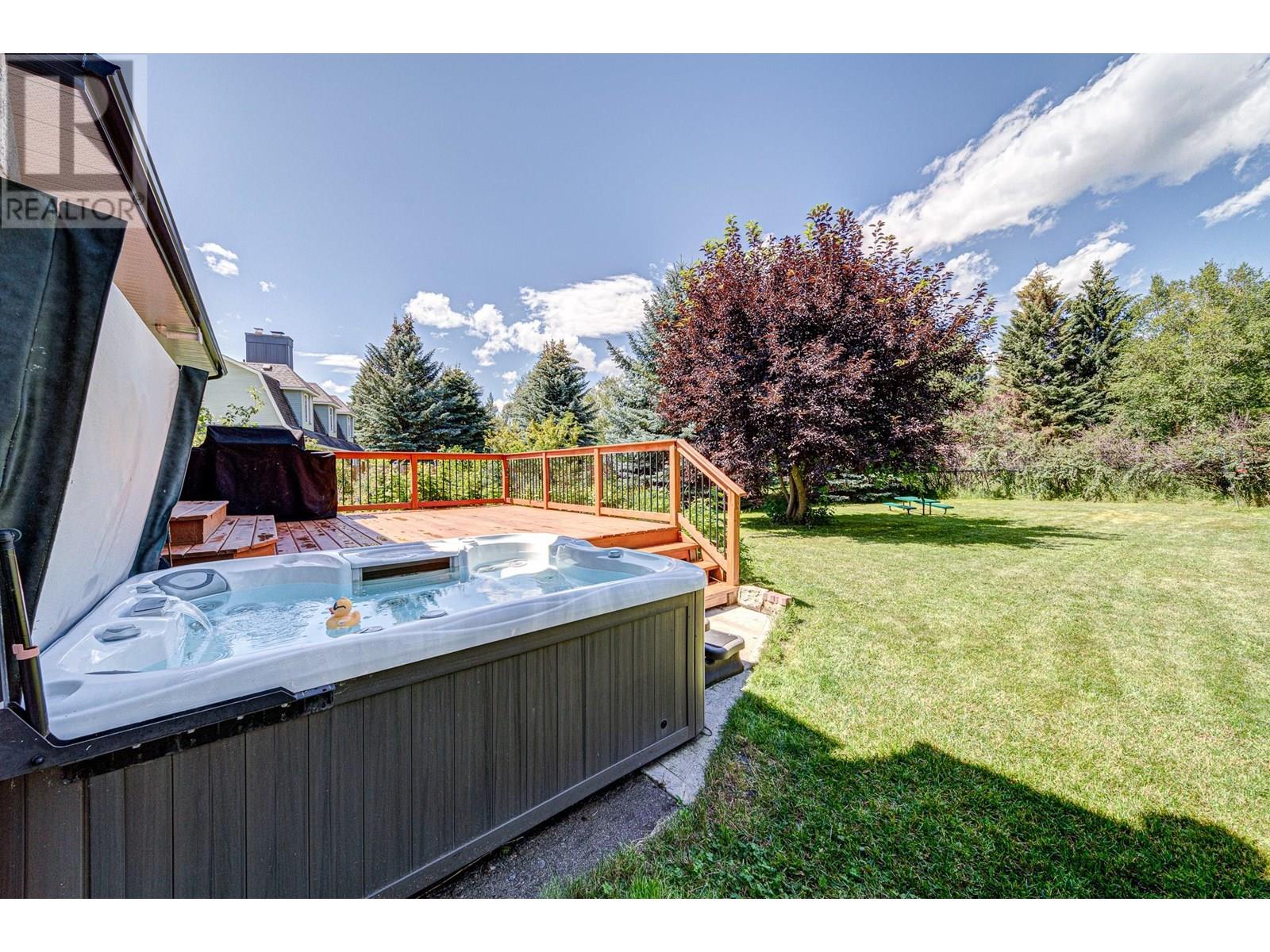 Photo 57 of 17 Pine Crescent, Fernie BC