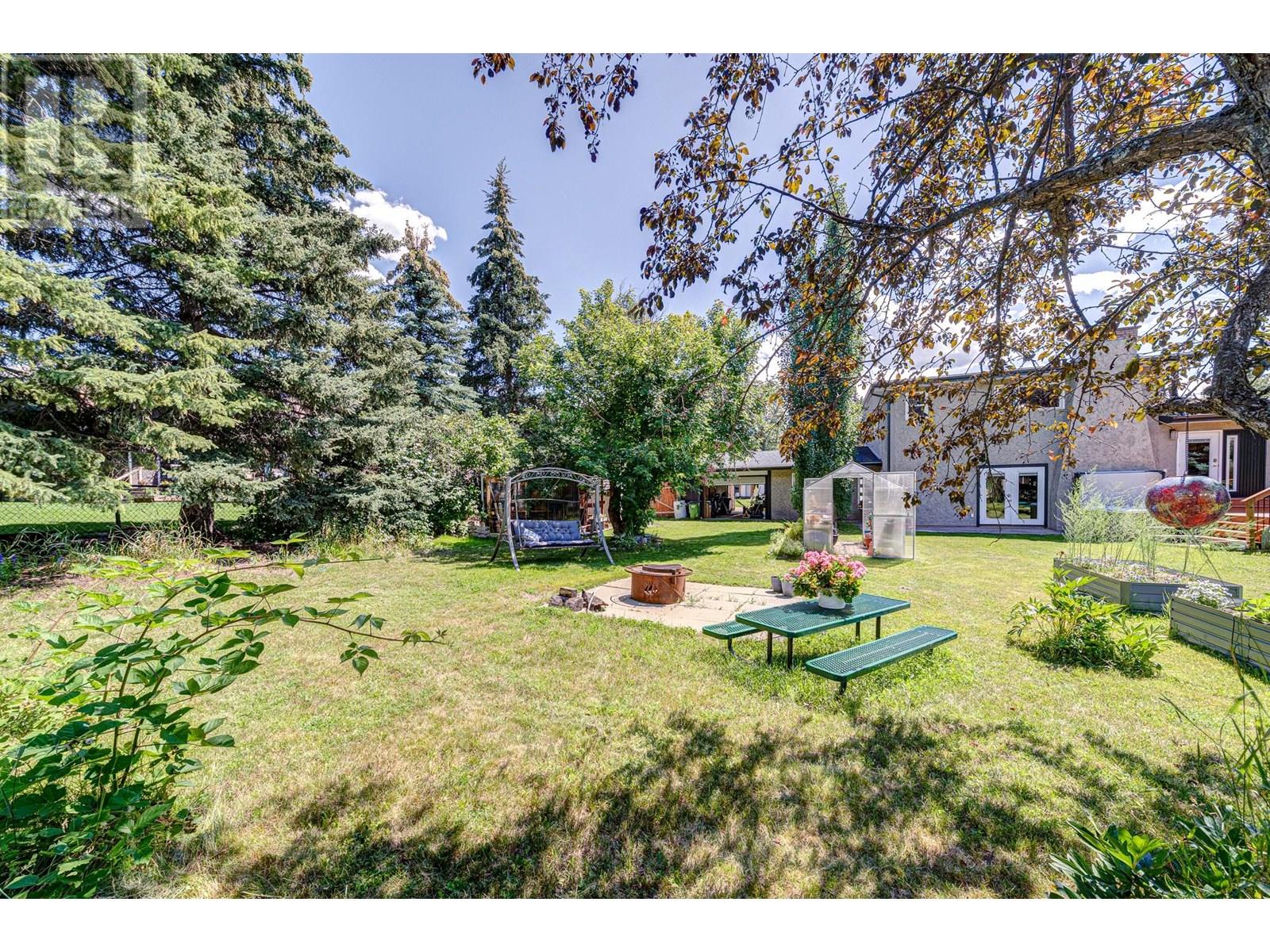 Photo 82 of 17 Pine Crescent, Fernie BC