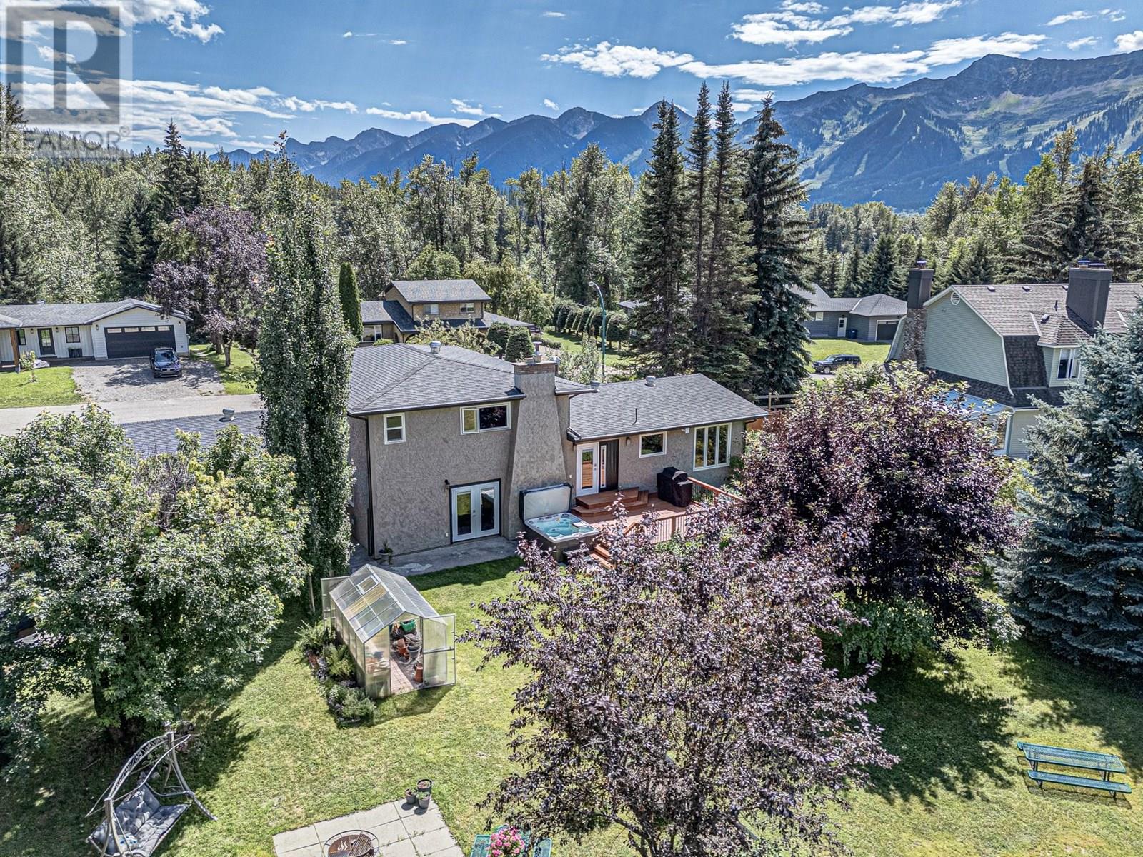 Photo 47 of 17 Pine Crescent, Fernie BC