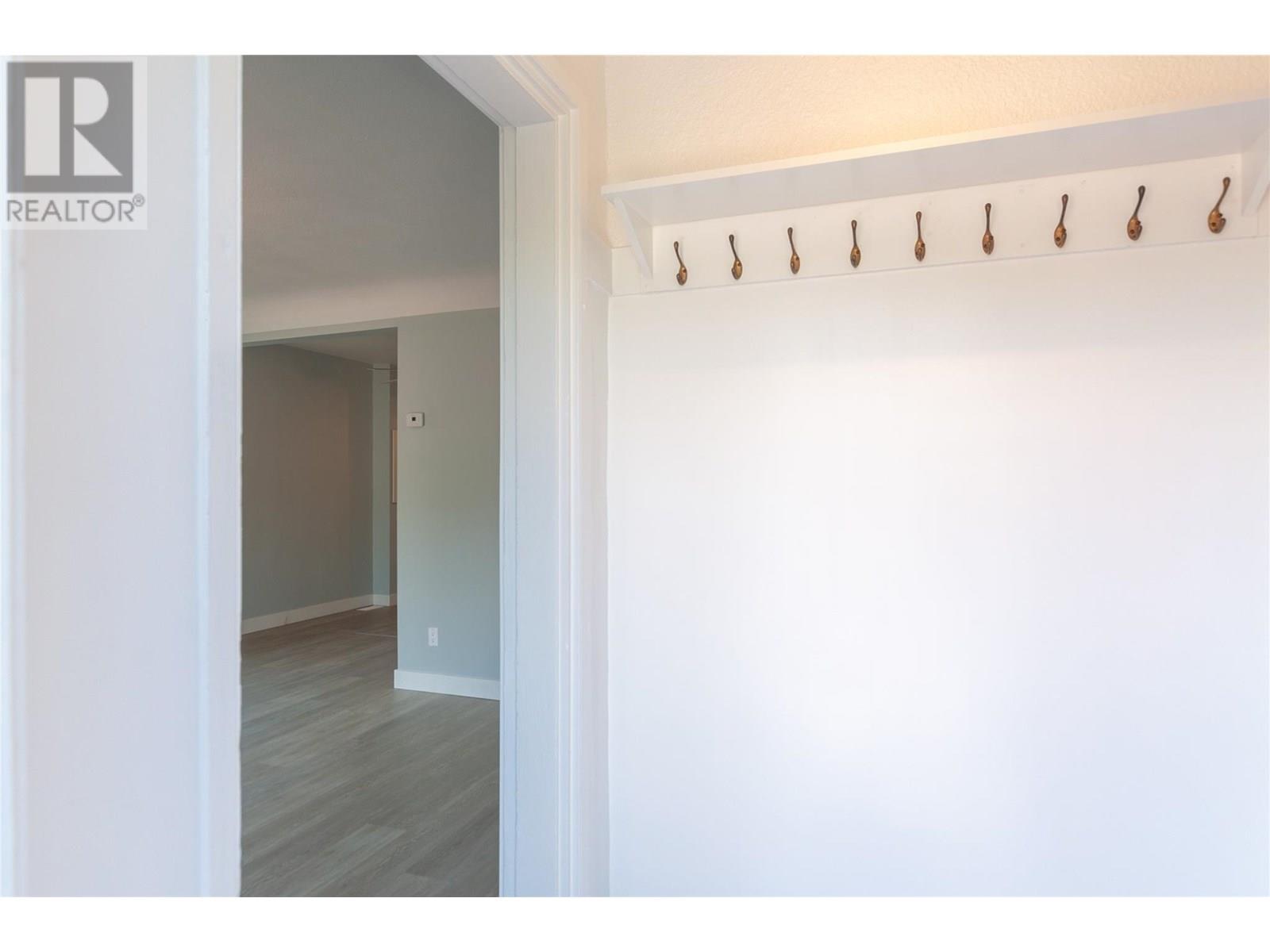 669 Haywood Street, Penticton