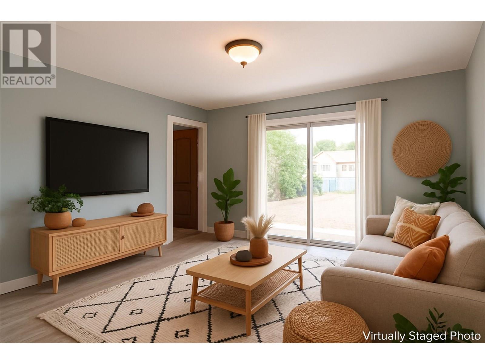669 Haywood Street, Penticton