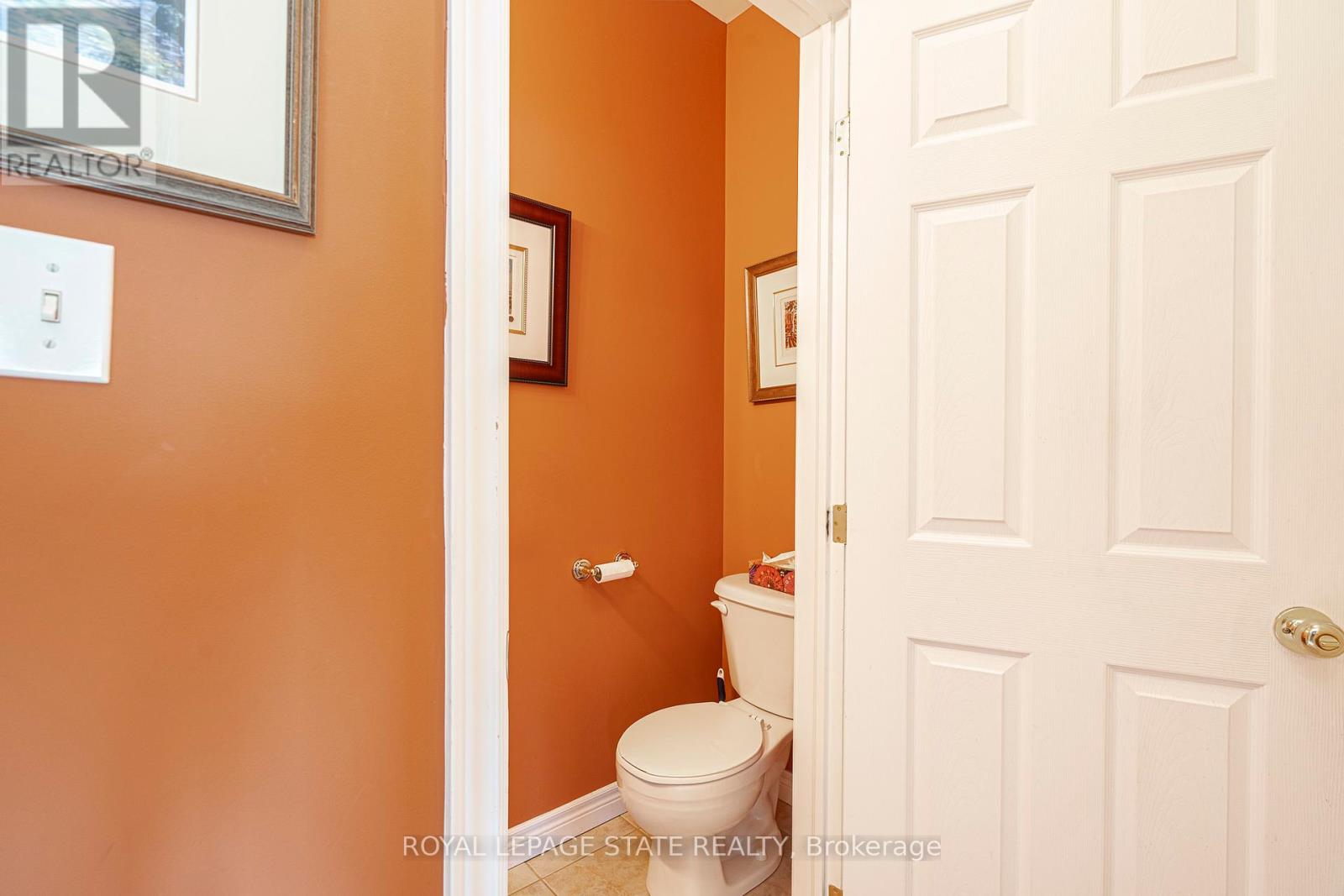 Photo 12 of 3209 Regional Rd 56, Hamilton ON