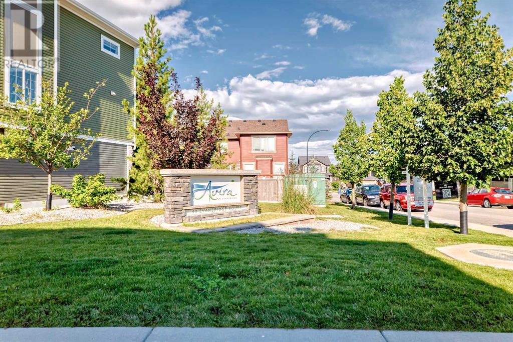 Single Family House for Sale in  Evansridge Common NW Evanston Calgary 