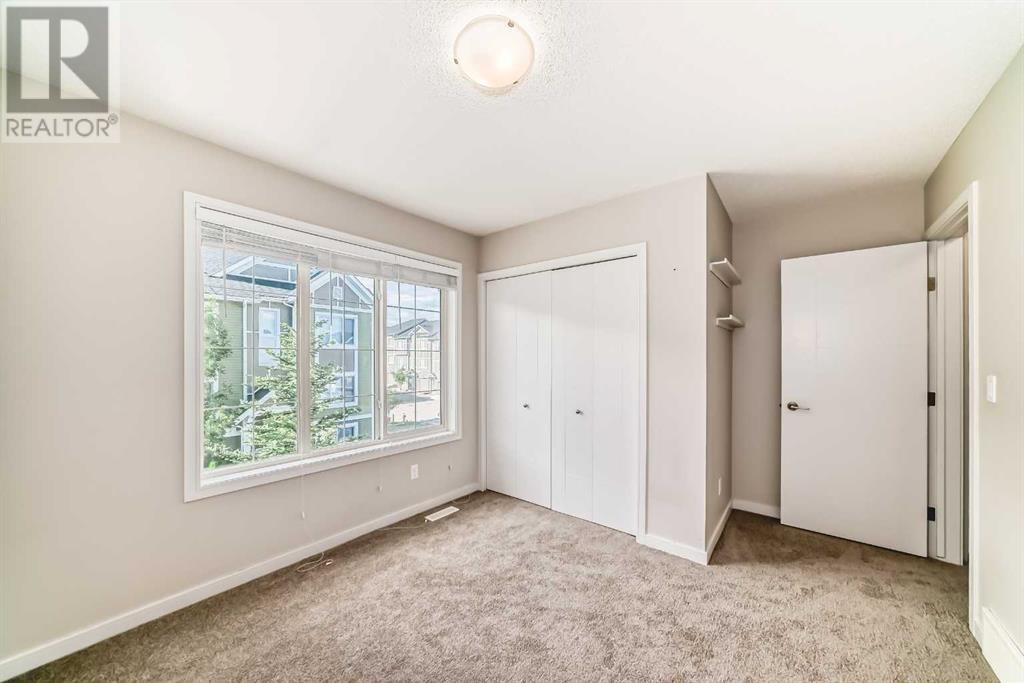 Single Family House for Sale in  Evansridge Common NW Evanston Calgary 