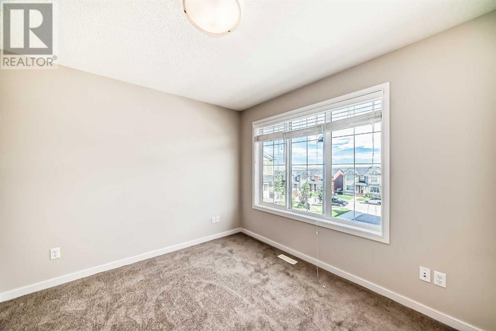 Single Family House for Sale in  Evansridge Common NW Evanston Calgary 