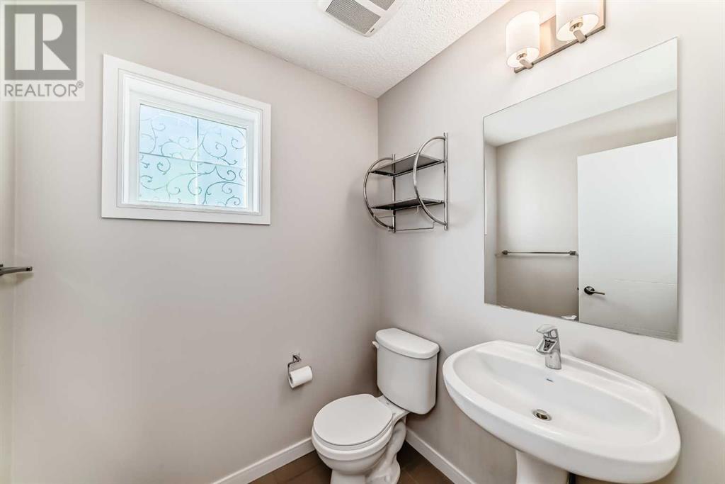 Single Family House for Sale in  Evansridge Common NW Evanston Calgary 