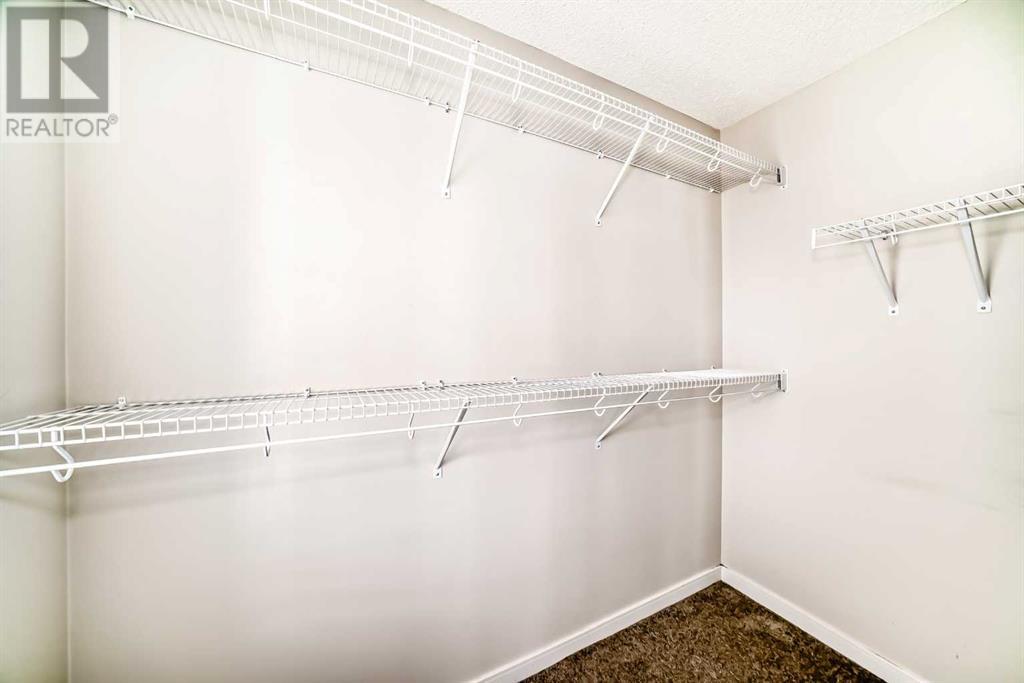 Single Family House for Sale in  Evansridge Common NW Evanston Calgary 