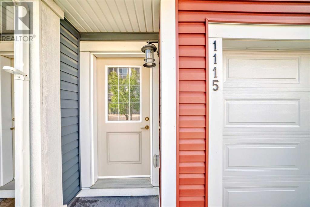 Single Family House for Sale in  Evansridge Common NW Evanston Calgary 