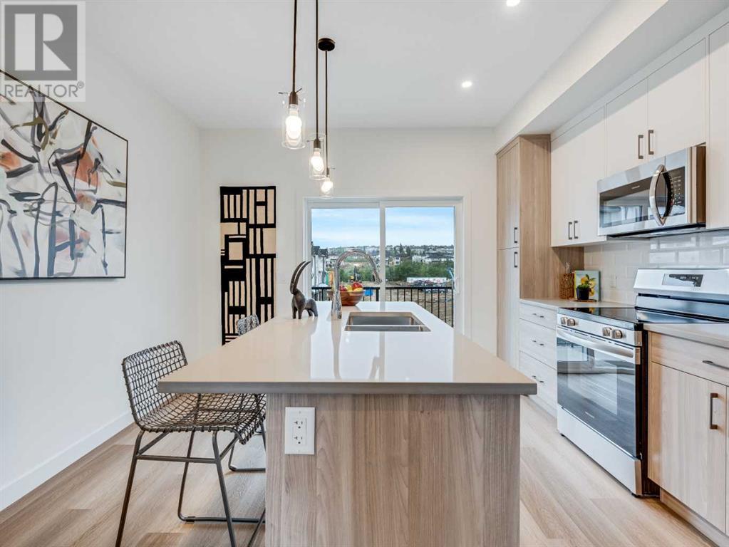 Single Family House for Sale in  st Street SW Springbank Hill Calgary 