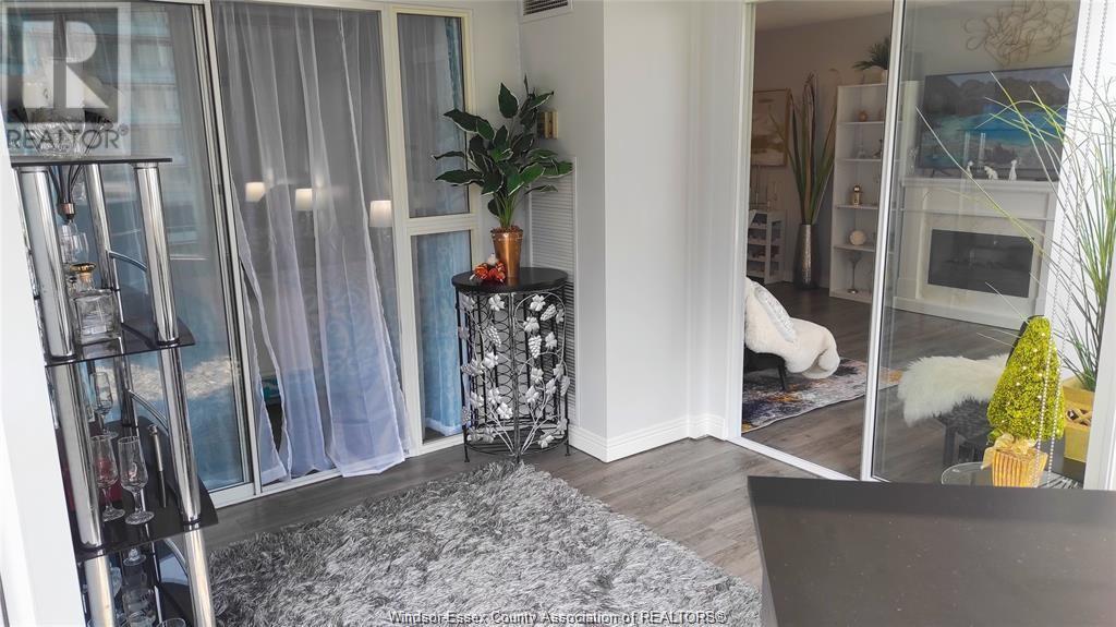 Photo 16 of 75 Riverside Drive Unit Unit 507, Windsor ON