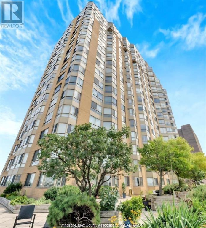 Photo 11 of 75 Riverside Drive Unit Unit 507, Windsor ON