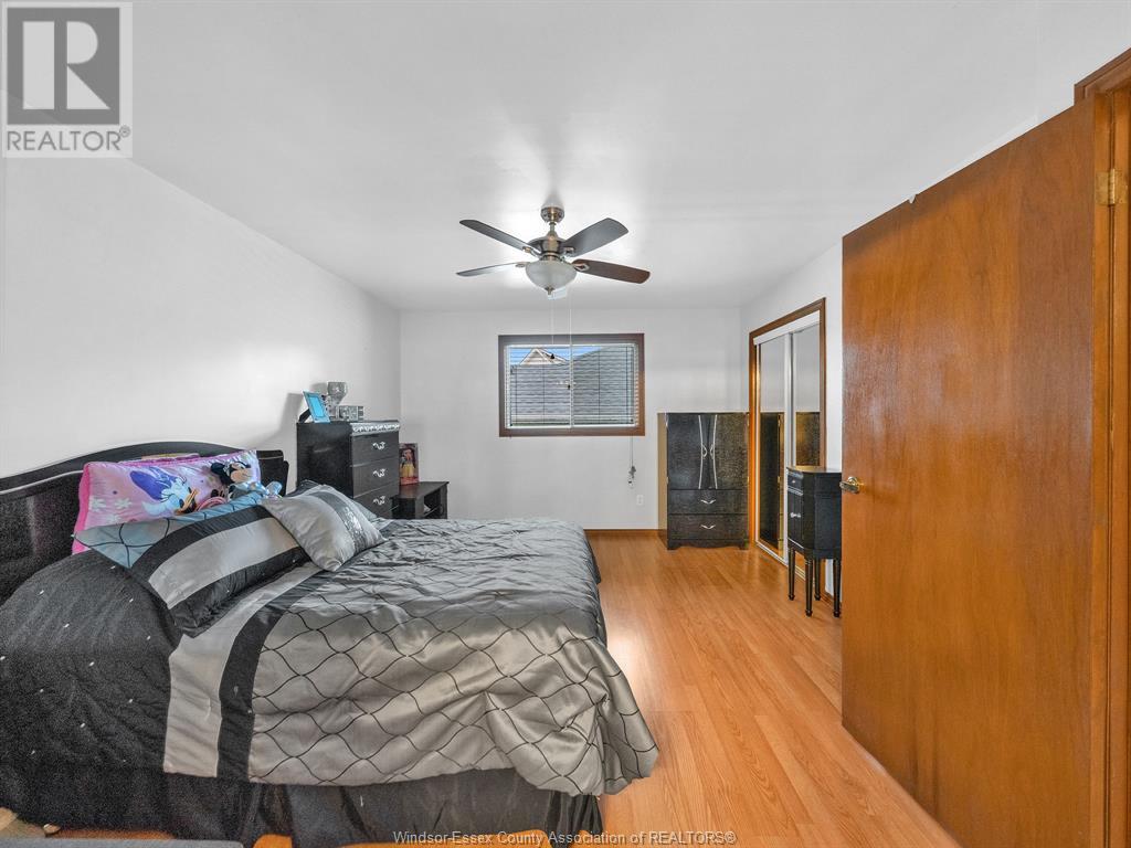 Photo 47 of 44 Sherwood Avenue, Leamington ON