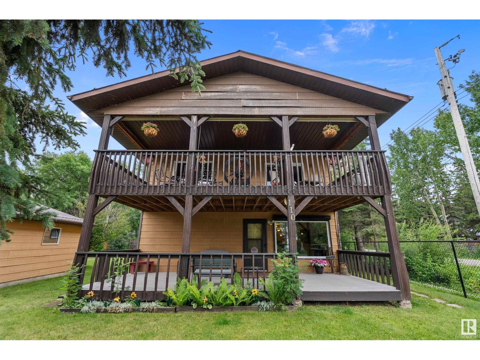 Photo 29 of 110 1st Av, Rural Wetaskiwin County AB