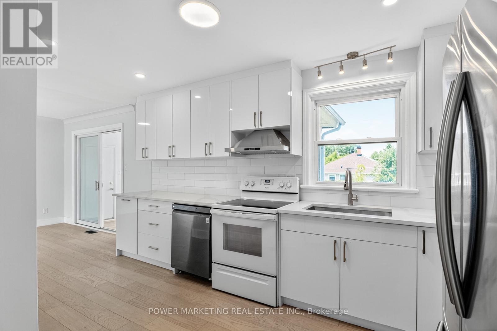 Photo 18 of 9 Epworth Avenue, Ottawa ON