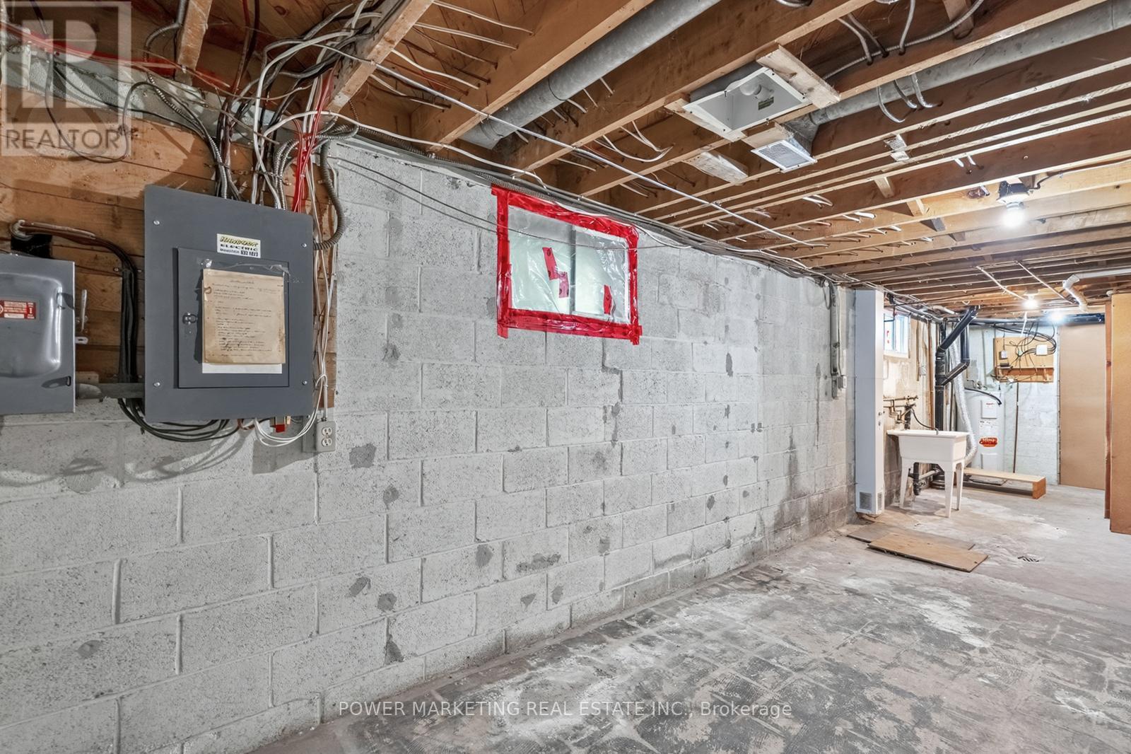 Photo 35 of 9 Epworth Avenue, Ottawa ON