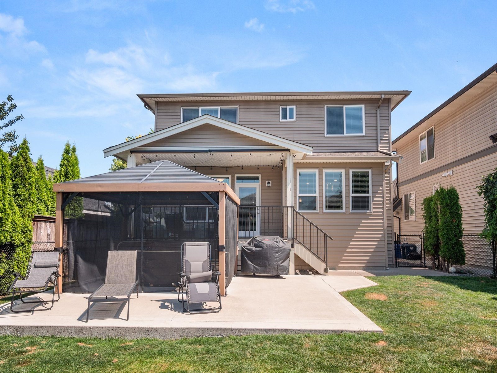 Photo 1 of 10273 Manor Drive Fairfield Island, Chilliwack BC